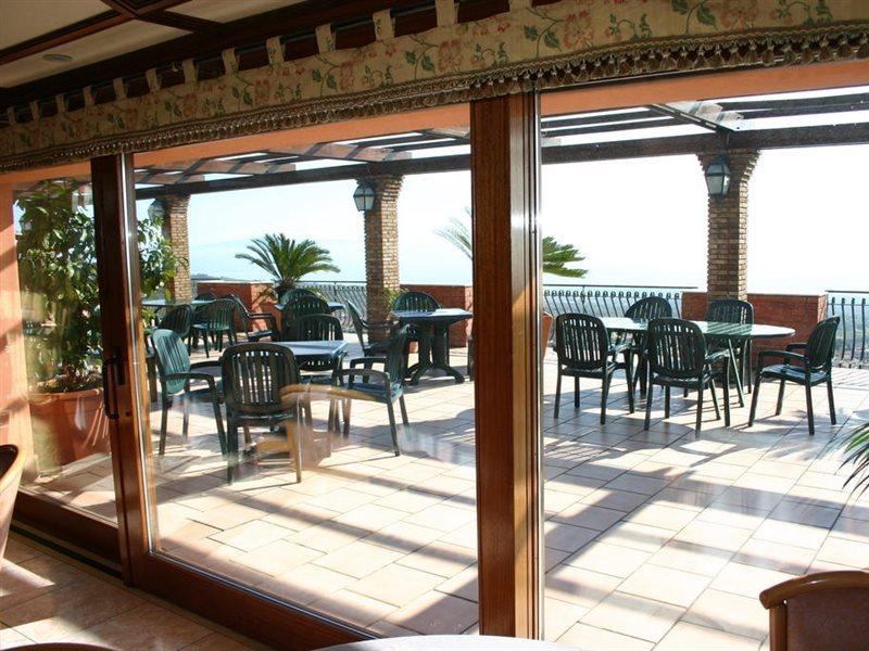 Hotel Primavera Dell'Etna Zafferana Etnea Kültér fotó