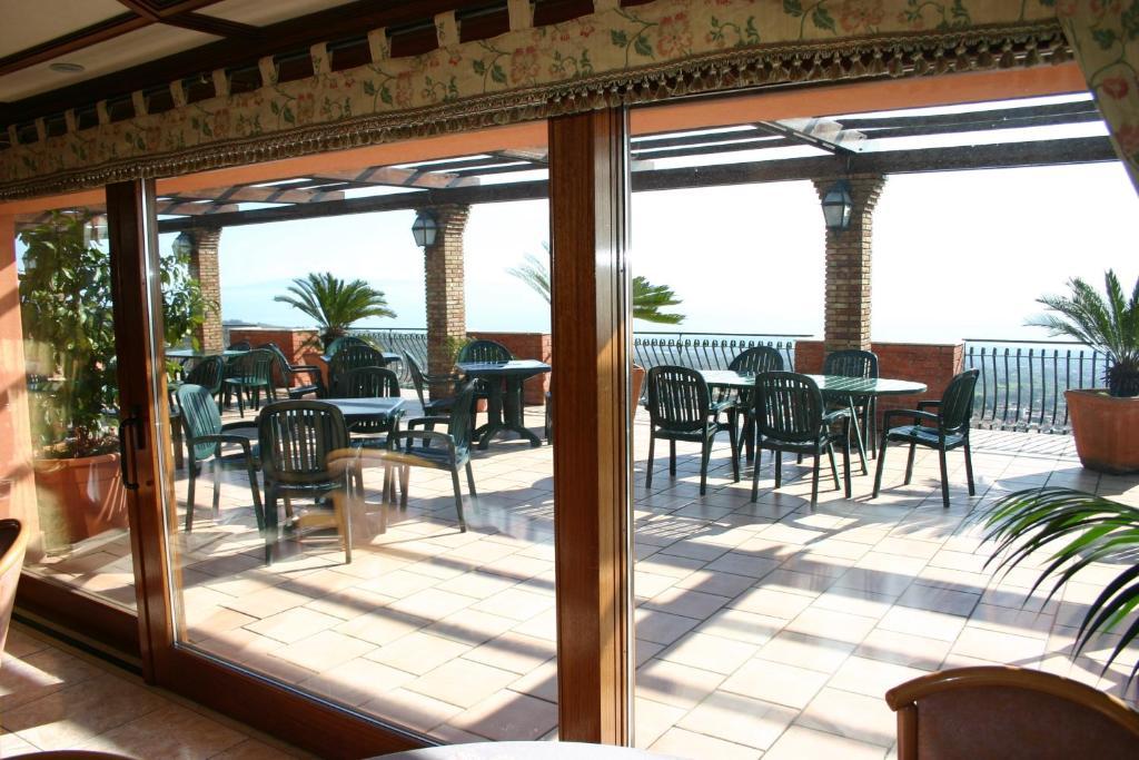 Hotel Primavera Dell'Etna Zafferana Etnea Kültér fotó